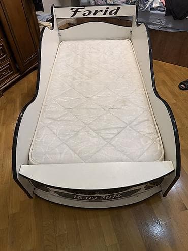 Hazır, Maşın-çarpayı, Matras ilə, Siyirməsiz