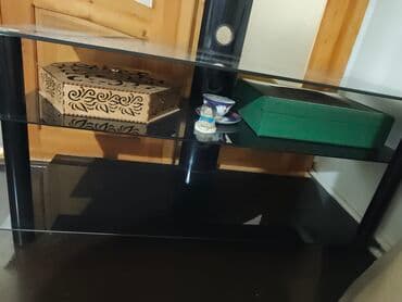 paxlava altlığı: İşlənmiş, Düz TV altlığı, Polkalı, Şüşəli — 5