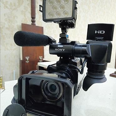 ucuz pc: Sony HXR-MC1500 peşəkar videokamera satılır Xüsusiyyətlər: - Full HD — 2