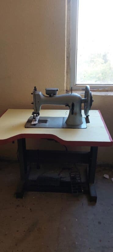 Tikiş maşını Chayka, İşlənmiş,Mexaniki, 1 saplı, Rayonlara çatdırılma