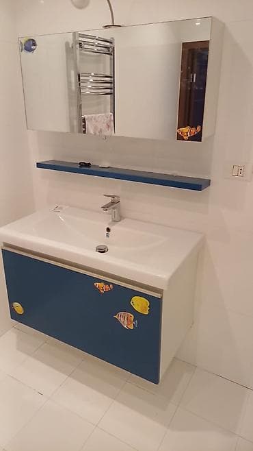 Vanna otağı üçün lavabo və asma dolab dəsti - Ağ keramika lavabo — 3