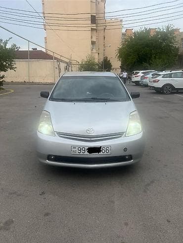 amg disk type 0 per page 40: Toyota Prius – hibrid hetçbek - Korpus: 5 qapılı hetçbek, gümüşü rəng — 5