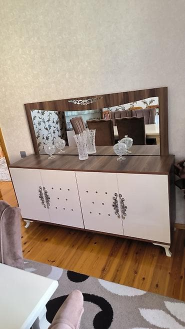 Yaxşı vəziyyətdədir.stol açılır.Hamısı birlikdə 500 manata satılır — 4