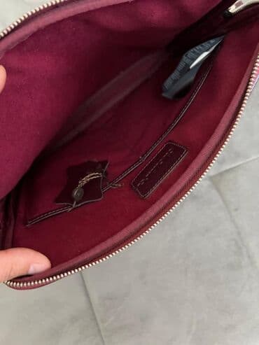 qaşlı çanta: Original “Cacharel” xususi ishleme deri deyerinden ashagi satilir. 2-3 — 6