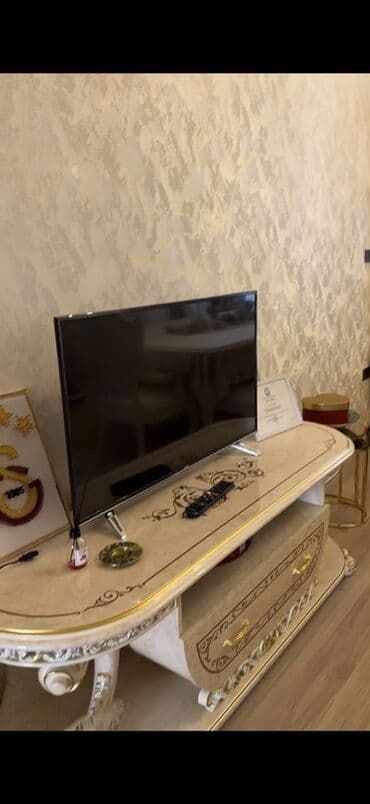 şuşə masa: Qonaq otağı üçün, Yeni, Açılan, 8 stul — 7