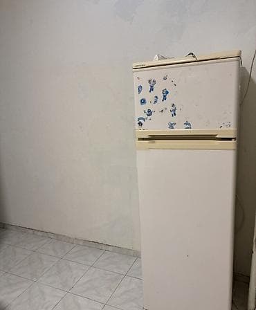 1 otaqli ev: Yeni Günəşli,bina 25,mənzil 120, mərtəbə 9/4 .1 otaq 28 kv Evdə — 7