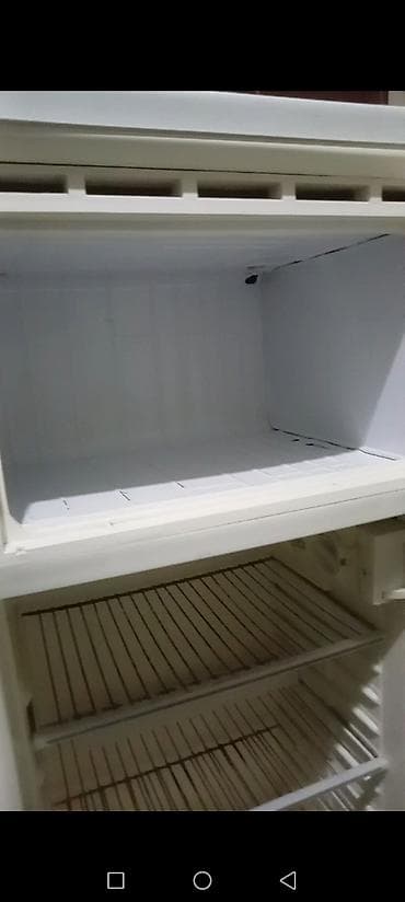 supra satışı: Bir kameralı, üst hissədə dondurucu bölməsi olan məişət soyuducusu — 8