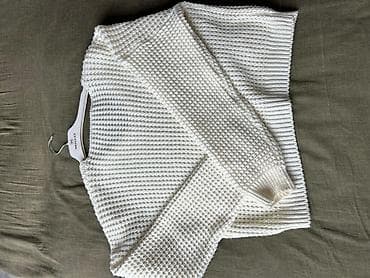 Ağ rəngli toxunma sviter - Brend: New Look (etiketdə görünür) -