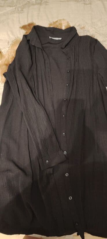 женские черные рубашки: Qara rəngli qadın tunik-köynək - Model: Uzun, sərbəst kəsim, önü tam — 1