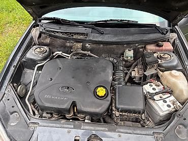 opel zafira a: VAZ (LADA) Priora: 1.6 l | 2017 il 103900 km Sedan — 6