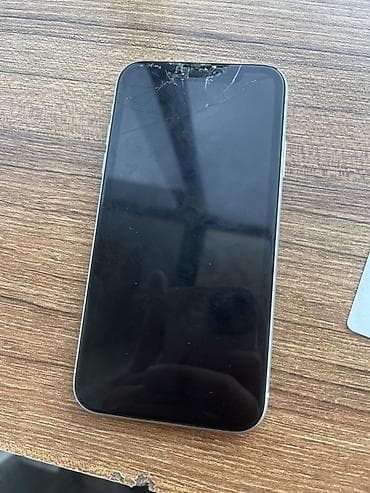 20 manata telefonlar: IPhone 11, Ağ, Qırıq — 1