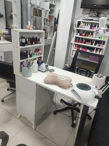 Salon, tibbi mebel dəsti: Gözəllik salonu üçün ağ rəngli mebel dəsti manikur masa her biri100 — 5