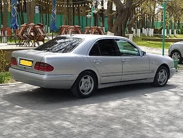 daewoo lanos 2011: Mercedes-Benz E-Class: 2 l | 1996 il Sedan — 1