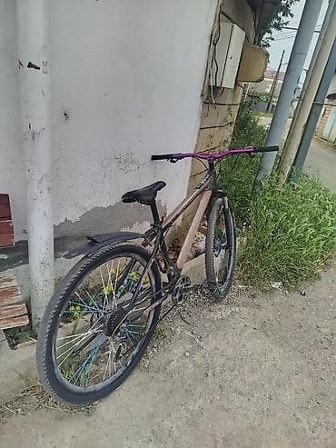 velosiped satışı: 1 ci velo 29 luqdur problemləri arxa təkərin havası azalır birdə qabağ — 2