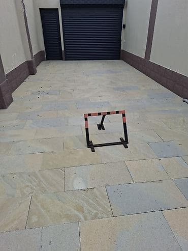 anker bolt: Metal parkinq yerinin blokoru (qatlanan) - Material: qalın divarlı — 6