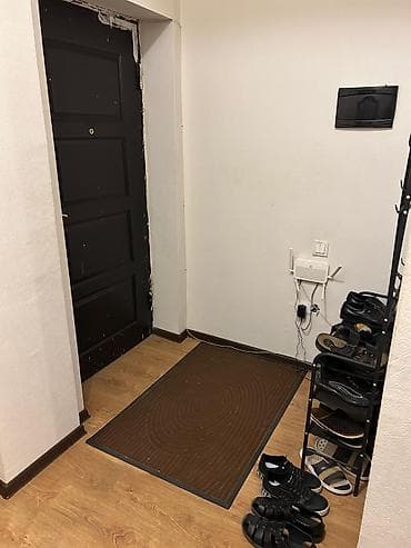 kira: 1 nəfər oqlan otaq yoldaşı lazımdır ev Yasamalda midada 3 otaqlı bina — 6