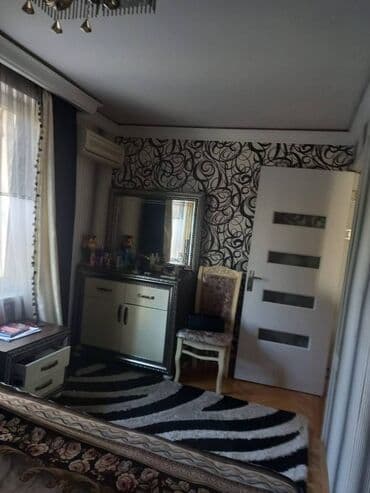 kiraye evler 2018: Yasamalda 5 mertebeli binanın 2-cı mərtəbəsində yerləşən ümumi sahəsi — 9