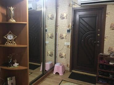 ipotekada olan evlerin satisi: Bakı, 3 otaqlı, Köhnə tikili, m. Xalqlar Dostluğu, 85 kv. m — 6