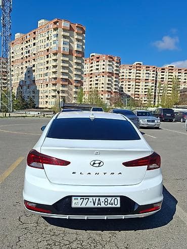 Maşın əla vəziyyətdədir.Sadə doch mühərrikdir.Full komplektasiyadır — 4