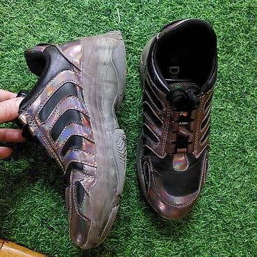 krosovka: Rəng - Qəhvəyi Krossovkalar, Ölçü: 36, Qız üçün — 2