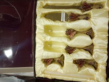 novruz bayrami xoncalari: Salam. Yenidir. Toy üçün. Çox gözəldir realda daha gözəldir. Rəngi — 1