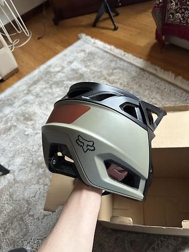 veli: FOX Proframe full-face dağ velosipedi dəbilqəsi 450 azn alinib kaska — 4
