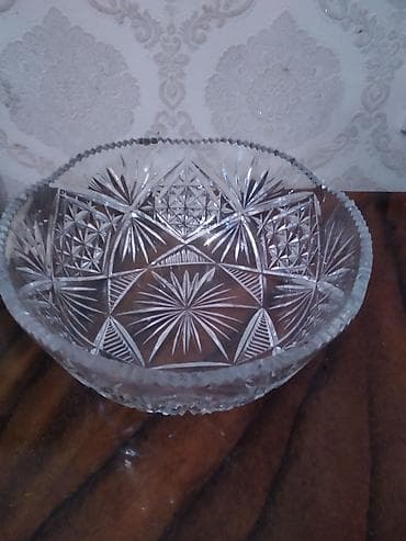 goz muncugu: Kəsimli naxışlara malik şüşə/kristal meyvə qabı - Material: qalın — 2