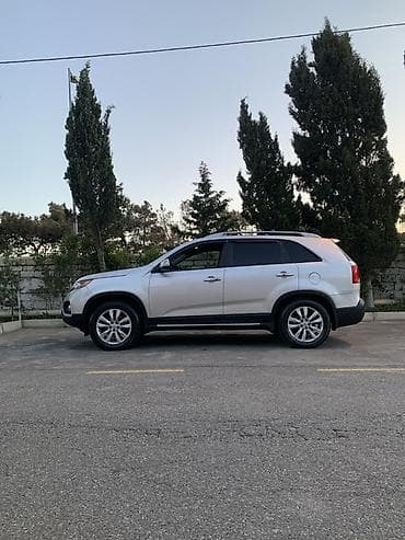 Kia: Kia Sorento: 2 л | 2011 г. Кроссовер — 5