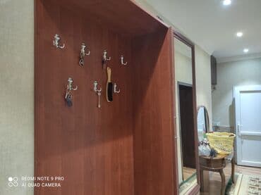 вешалка в прихожую настенная: Комод — 3