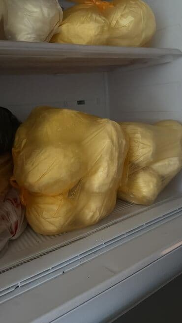 Təbii kənd kərə yağı - Ev şəraitində, təzə qaymaqlardan hazırlanıb -