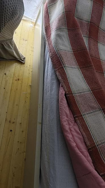 yataq ortusu: İşlənmiş, İkinəfərlik çarpayı, Matras ilə, Siyirməsiz — 3