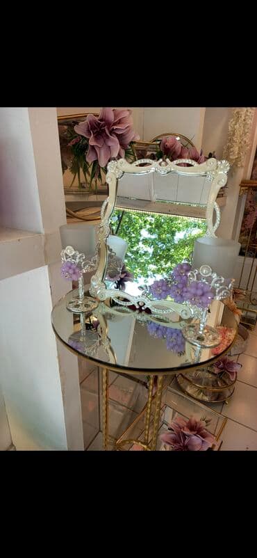 Jurnal masası, İşlənmiş, Açılmayan, Şüşə, Yumru masa