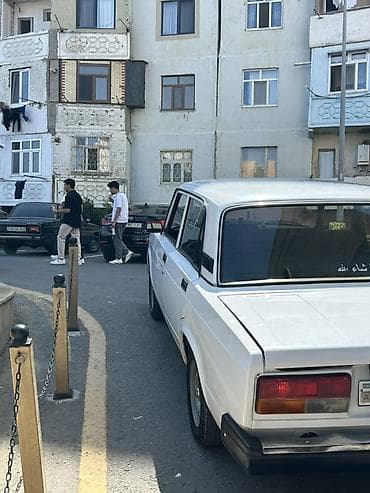 2000 ford transit: VAZ (LADA) 2107: 1.5 l | Sedan — 6