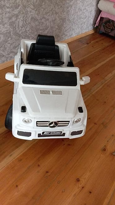 Uşaq üçün elektrikli minik maşını – ağ rəng, G-Class üslubunda (G55