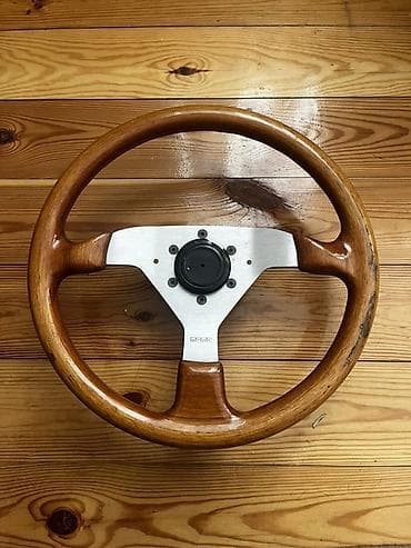 saipa 132 tuning: MOMO klassik taxta sükan — 1