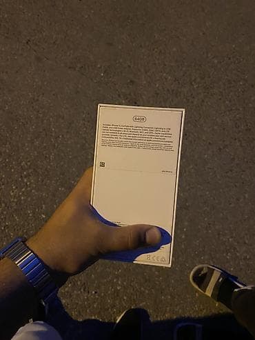iphone 100: IPhone 11, 64 GB, Face ID — 2