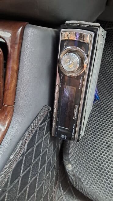 android avtomobil monitorları: Avtomobil üçün audio dəst - Gücləndirici: Soundmax SX-2850.4, 12V — 2