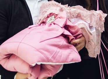 Yalniz cekilisde istiafade olunub, yeni kimidir