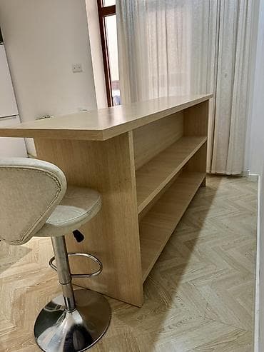 kuxna meneli: Mətbəx üçün, Açılmayan, Dördbucaq masa — 3