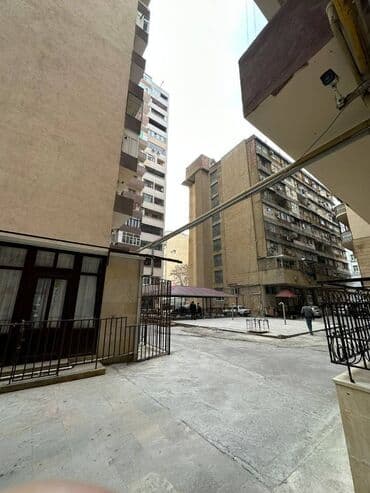 xacmaz obyekt: Yasamalda yerləşən ümumi sahəsi 70 kv,m olan, ofis maqaza obyekt ayi — 3