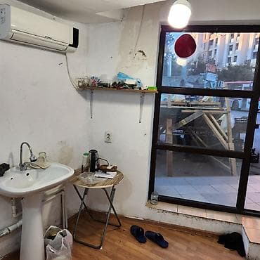 аренда торговых площадей в магазинах: Kiçik ticarət sahəsi – vitrinli küçə səviyyəsində obyekt - Şüşə ön — 3