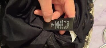 pulsuz geyimler: Hamsı brend mallardı.Baha alınıb.hərəsi 1-2dəfə geyinilib — 1