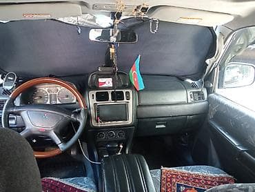 pajero 2: Salam Pajero io satıram il 2000mator 1.8 sadə mayor razatkas işləkdir — 6