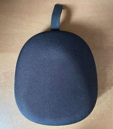 Video oyunlar və konsollar: İşlənmiş Simli Qulaqcıqlar, Sony — 4