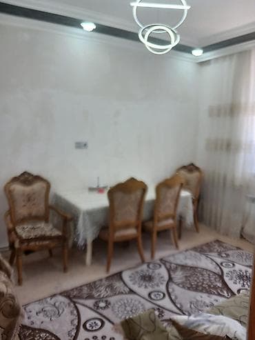 3 otaqlı mənzil – geniş və işıqlı Təsvir: - Zövqlü interyerli qonaq