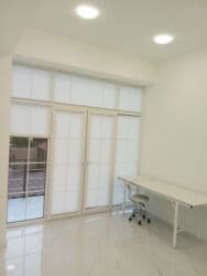 Tikiş: Xadimə tələb olunur, 46 yaşdan yuxarı, Təcrübəsiz, 6/1, Aylıq ödəniş — 7