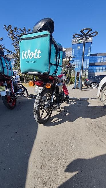 skuter drift: Kuba 50 sm3, 2024 il, 31000 km — 4