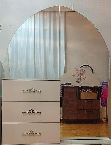 mebeli aliram: Mətbəx mebeli 400 azn, çarpayılar cütü 140 azn, uşaq beşiyi 100 azn — 6