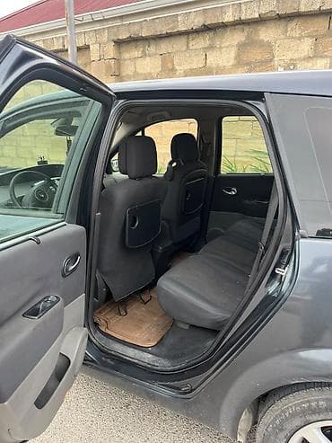 masın satısı: Renault Scenic: 1.5 l | 2007 il Van/Minivan — 7