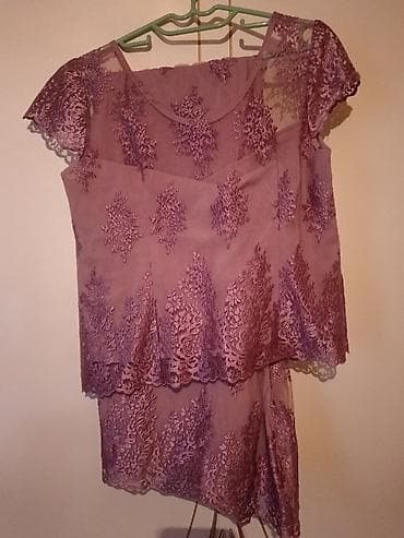 veçer donları: Bənövşəyi/əlvan çalarda zərif krujeva naqışlı qadın paltarı. - Model — 1